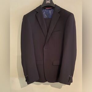 Soul of London Men’s Suit